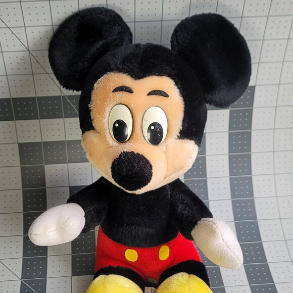 Vintage 11" Mickey Mouse Plush Disneyland Walt Disney Productions Made In Korea - Picture 1 of 8